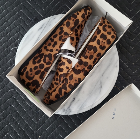 NWT Leopard Flats 8 - Picture 5 of 11